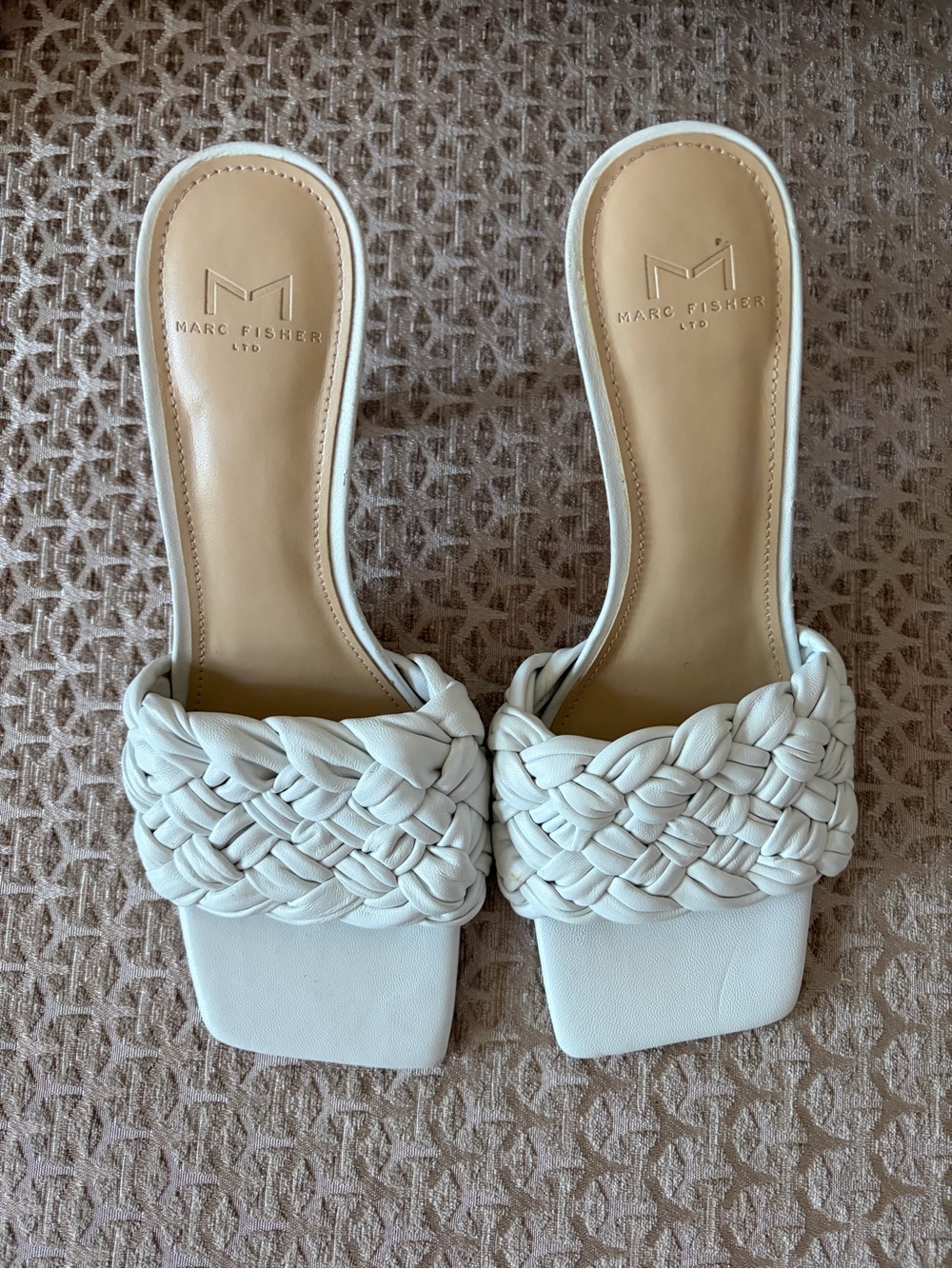 Marc Fisher Braided White Slide Mules size 8M